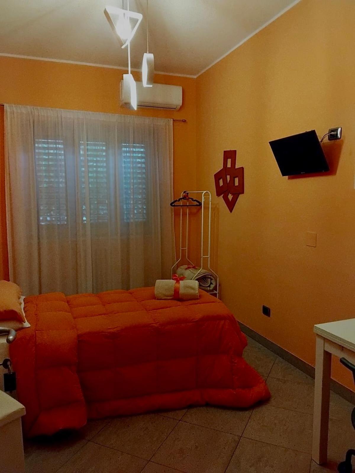 B&B Le Camerette Di Edda Cassino Eksteriør billede